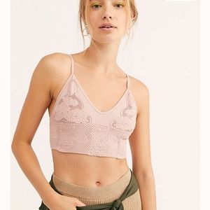 🌸Free People Candy Seamless Bra🌸
